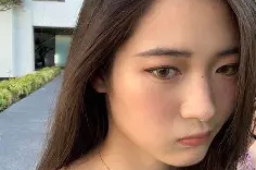 艺人严浩翔父亲宣布断绝子女关系后其母发文：已给其父300多万