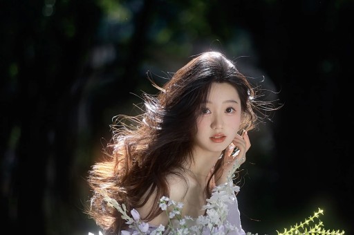 她凭一己之力把吴某凡送进监狱没想到如今也栽了不值得同情